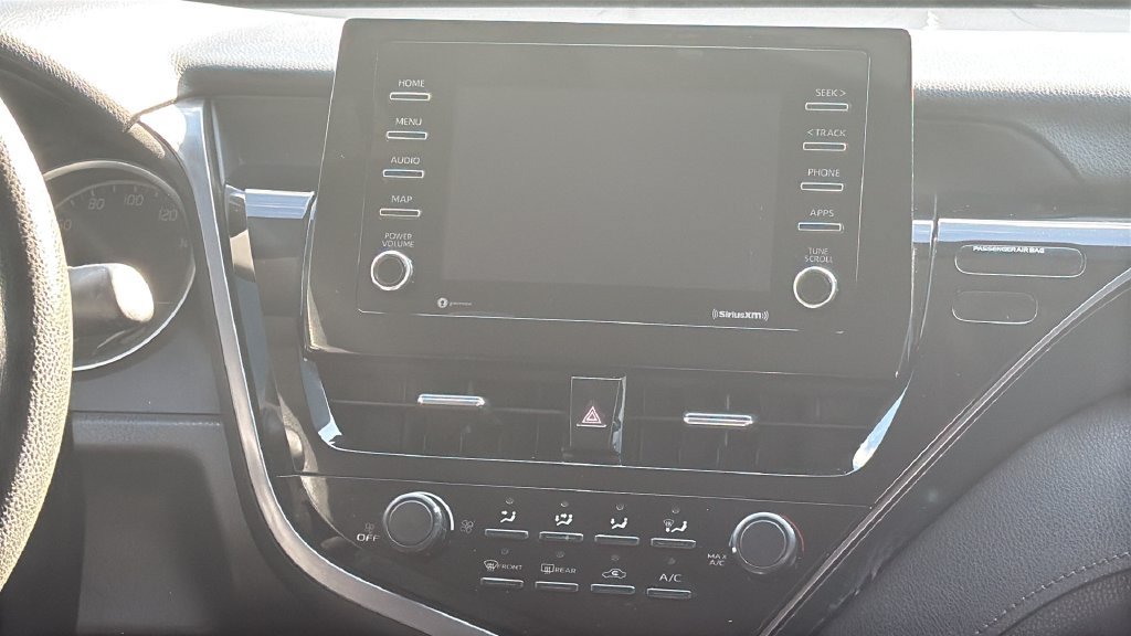 Used 2021 Toyota Camry LE FWD image 6