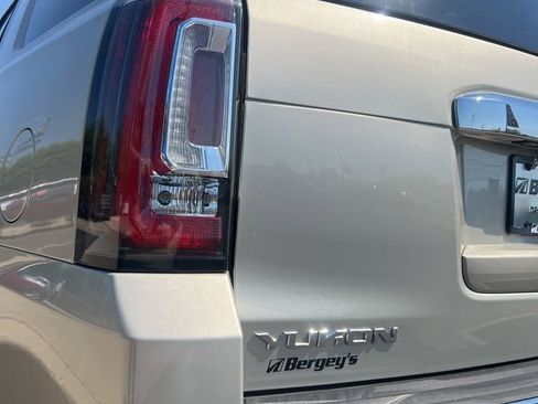 Used 2017 GMC Yukon Denali w/ Open Road Package AWD/4WD image 14