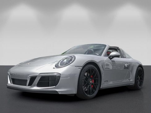 Used 2018 Porsche 911 Targa 4 GTS w/ GTS Interior Package AWD/4WD image 7