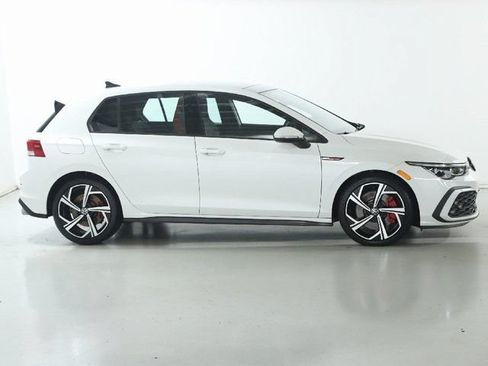 Certified 2024 Volkswagen GTI SE FWD image 10