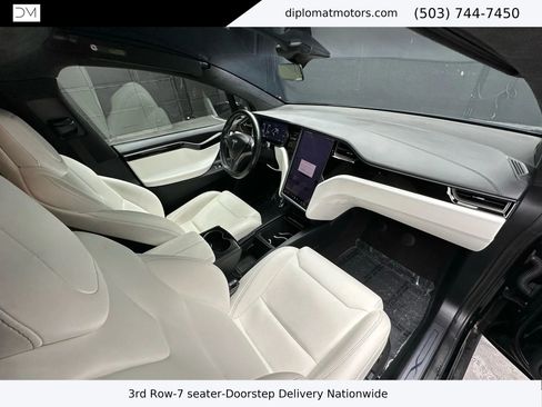 Used 2019 Tesla Model X 75D image 19