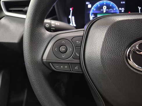 Used 2026 Toyota Corolla LE FWD image 22