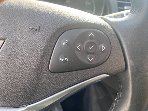 Used 2016 Chevrolet Impala LT w/ Convenience Package image 31