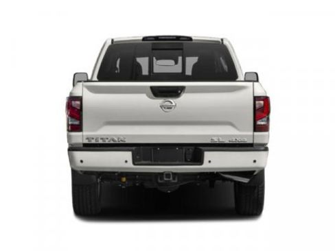 Used 2021 Nissan Titan SL w/ Moonroof Package image 8