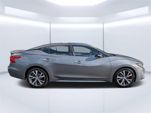Used 2016 Nissan Maxima 3.5 SV image 2