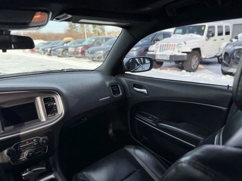 Used 2021 Dodge Charger SXT w/ Leather Interior Group image 20