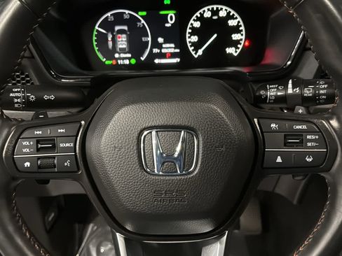 Used 2024 Honda CR-V Sport image 11