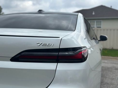 Certified 2024 BMW 760i xDrive w/ Executive Package image 12