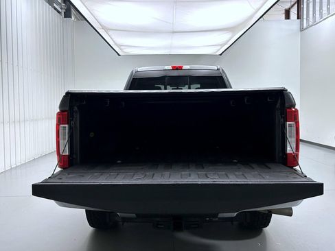 Used 2019 Ford F250 Lariat w/ Lariat Value Package AWD/4WD image 21