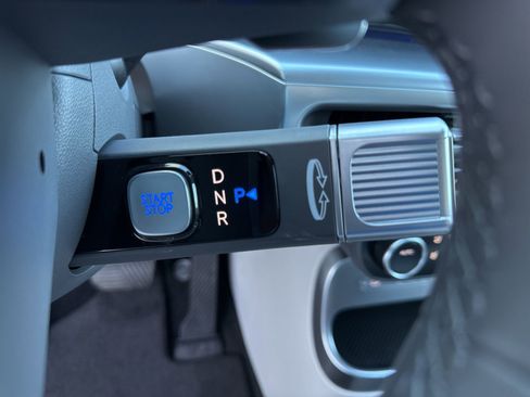 Used 2026 Hyundai Ioniq 9 SEL image 42