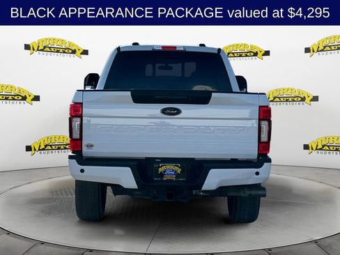 Used 2022 Ford F250 Lariat w/ Black Appearance Package image 4