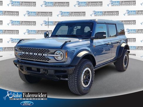 New 2025 Ford Bronco Badlands AWD/4WD image 1
