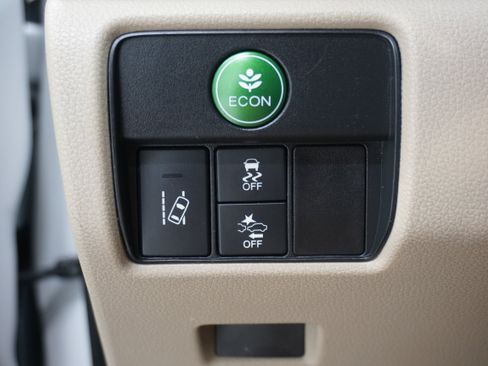 Used 2016 Honda Accord EX-L image 18