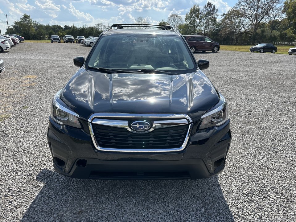 Used 2019 Subaru Forester Premium AWD/4WD image 2