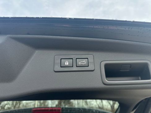 New 2026 Subaru Outback Premium image 20