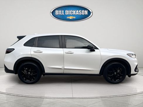 Used 2023 Honda HR-V Sport image 11