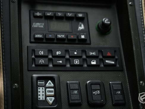 Used 1998 Lamborghini Diablo SV image 20