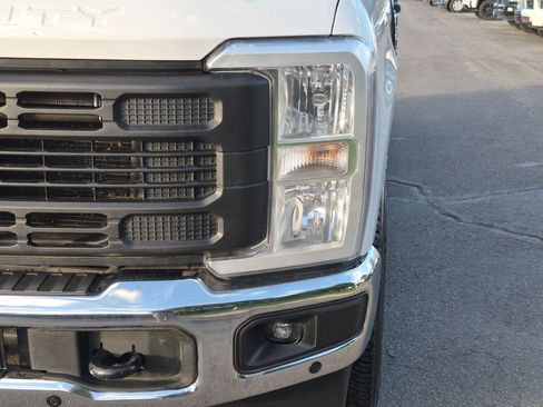 Used 2026 Ford F250 XL AWD/4WD image 12