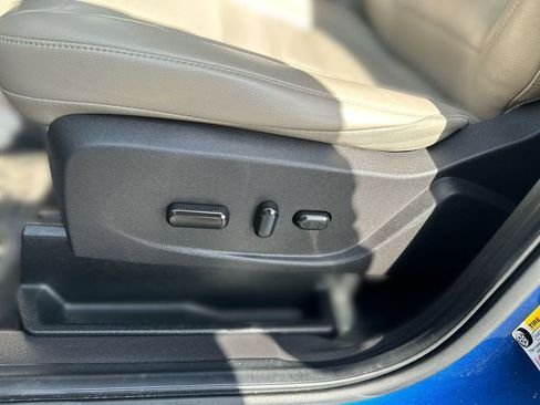 Used 2017 Ford Escape Titanium w/ Equipment Group 301A image 14