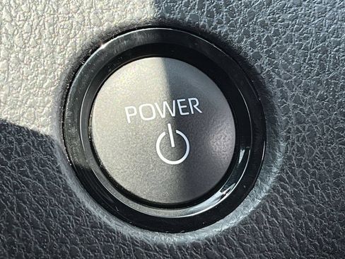 Used 2026 Toyota Camry SE FWD image 19