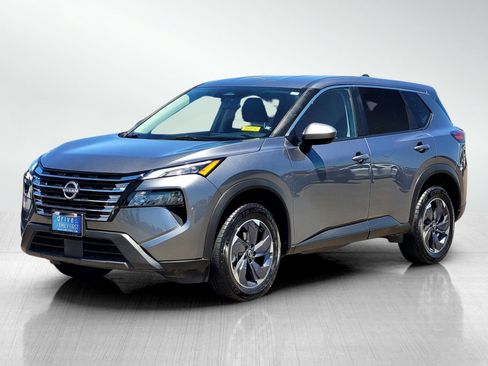Used 2025 Nissan Rogue SV FWD image 11