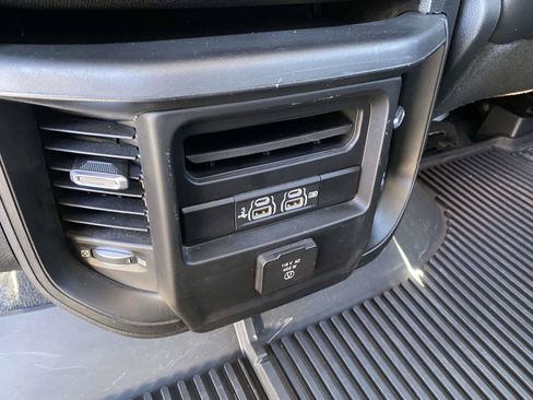 Used 2019 RAM 1500 Laramie AWD/4WD image 13