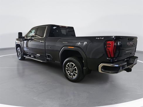 Certified 2025 GMC Sierra 2500 SLT w/ SLT Premium Package image 6