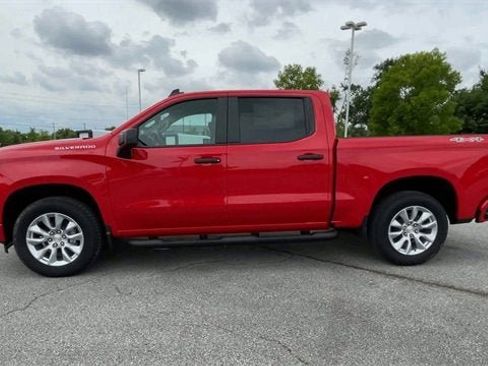 New 2025 Chevrolet Silverado 1500 Custom image 5