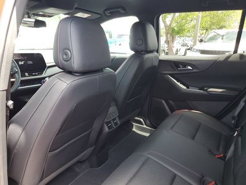 Used 2025 Chevrolet Equinox RS w/ Convenience Package III FWD image 9