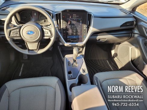 Used 2024 Subaru Crosstrek 2.0i Premium image 5