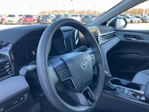 Certified 2025 Toyota Camry LE image 9