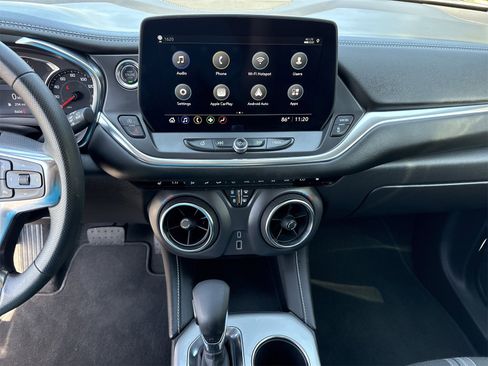 Used 2025 Chevrolet Blazer LT image 24