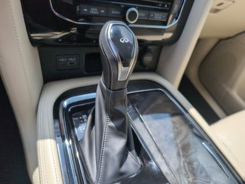 Used 2021 INFINITI QX80 Sensory w/ All-Season Package image 14