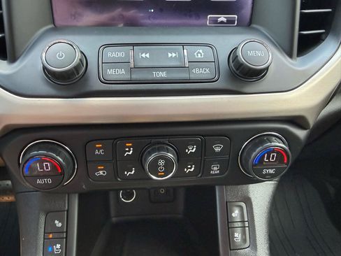 Used 2019 GMC Acadia Denali w/ Technology Package FWD image 35