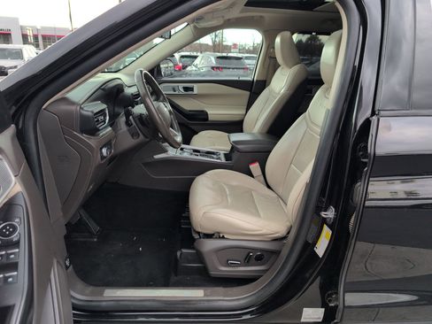 Used 2020 Ford Explorer Platinum AWD/4WD image 15