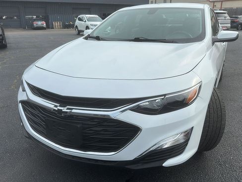 Used 2022 Chevrolet Malibu RS image 10