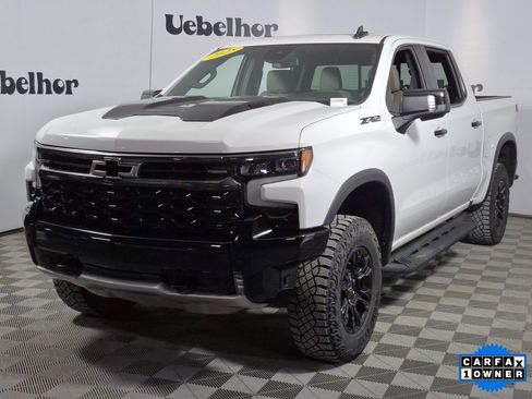 Certified 2025 Chevrolet Silverado 1500 ZR2 w/ Dark Appearance Package image 3