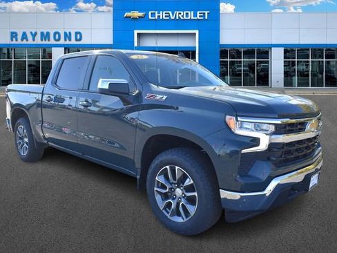 New 2025 Chevrolet Silverado 1500 LT image 11