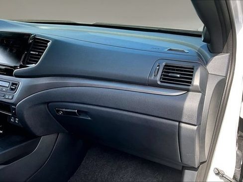 Used 2024 Honda Ridgeline RTL image 25