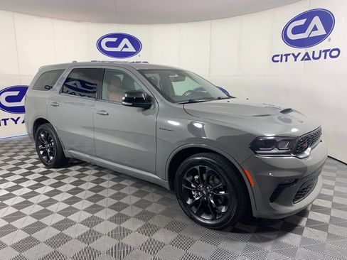 Used 2021 Dodge Durango R/T w/ Blacktop Package AWD/4WD image 1