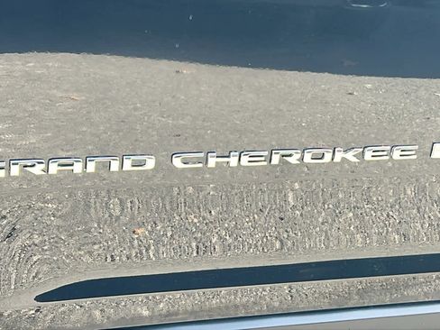 Certified 2021 Jeep Grand Cherokee L Limited image 28