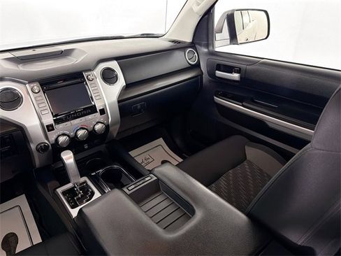 Used 2019 Toyota Tundra SR5 image 20