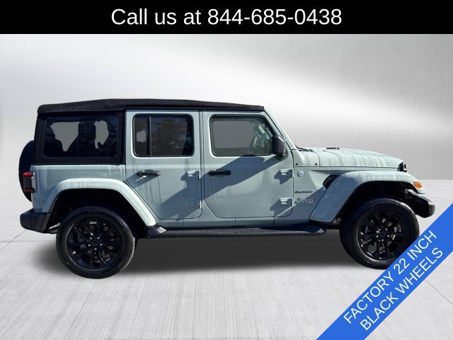 Used 2024 Jeep Wrangler Unlimited Sahara AWD/4WD image 4