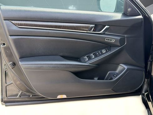 Used 2021 Honda Accord EX-L image 13