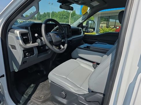 Used 2023 Ford F350 XL w/ Snow Plow Prep Package AWD/4WD image 22