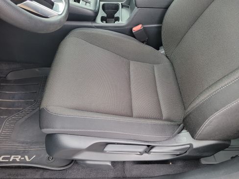 Used 2024 Honda CR-V LX image 25