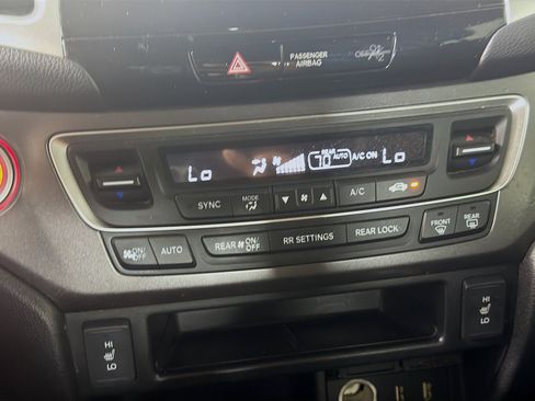 Used 2017 Honda Pilot EX-L image 22