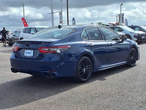 Used 2023 Toyota Camry XSE FWD image 8