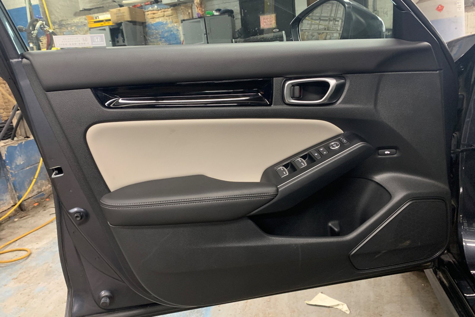 Certified 2024 Honda Civic Touring image 10