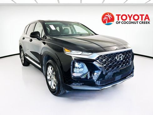 Used 2020 Hyundai Santa Fe SE FWD image 1